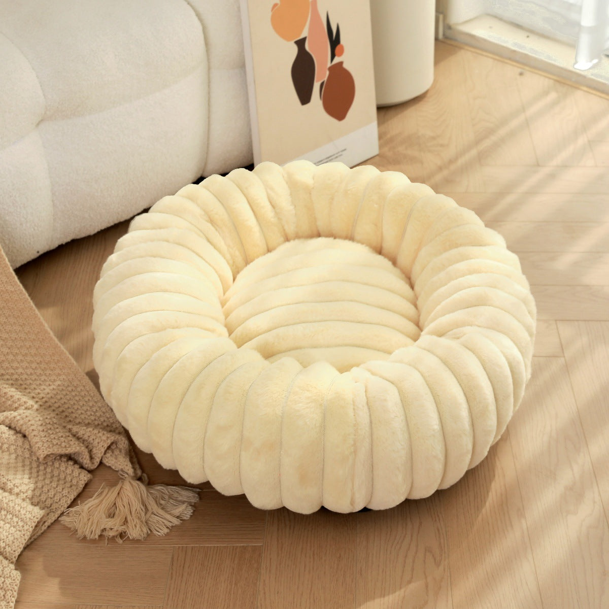Pet Bed Round Plush Warm Long Hair Nest Winter Kennel