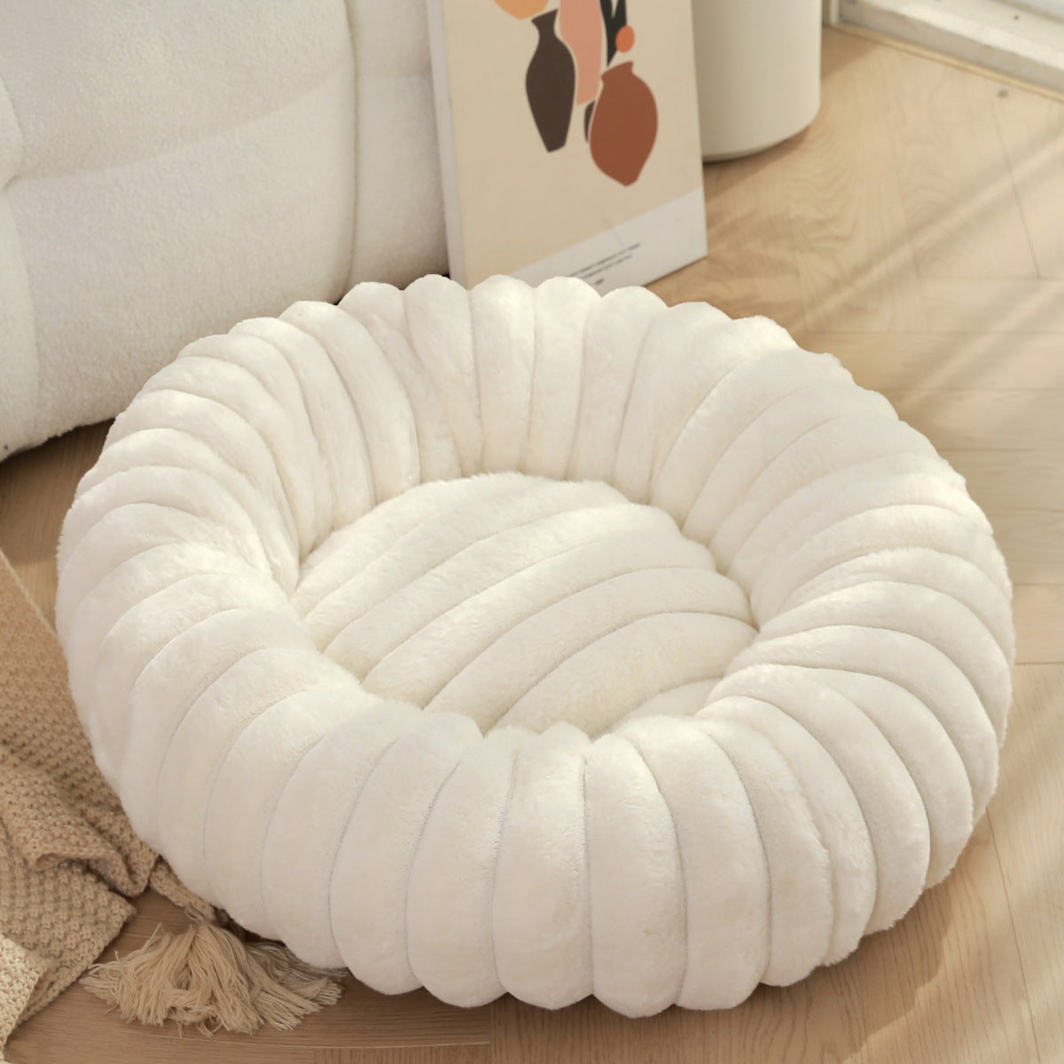 Pet Bed Round Plush Warm Long Hair Nest Winter Kennel