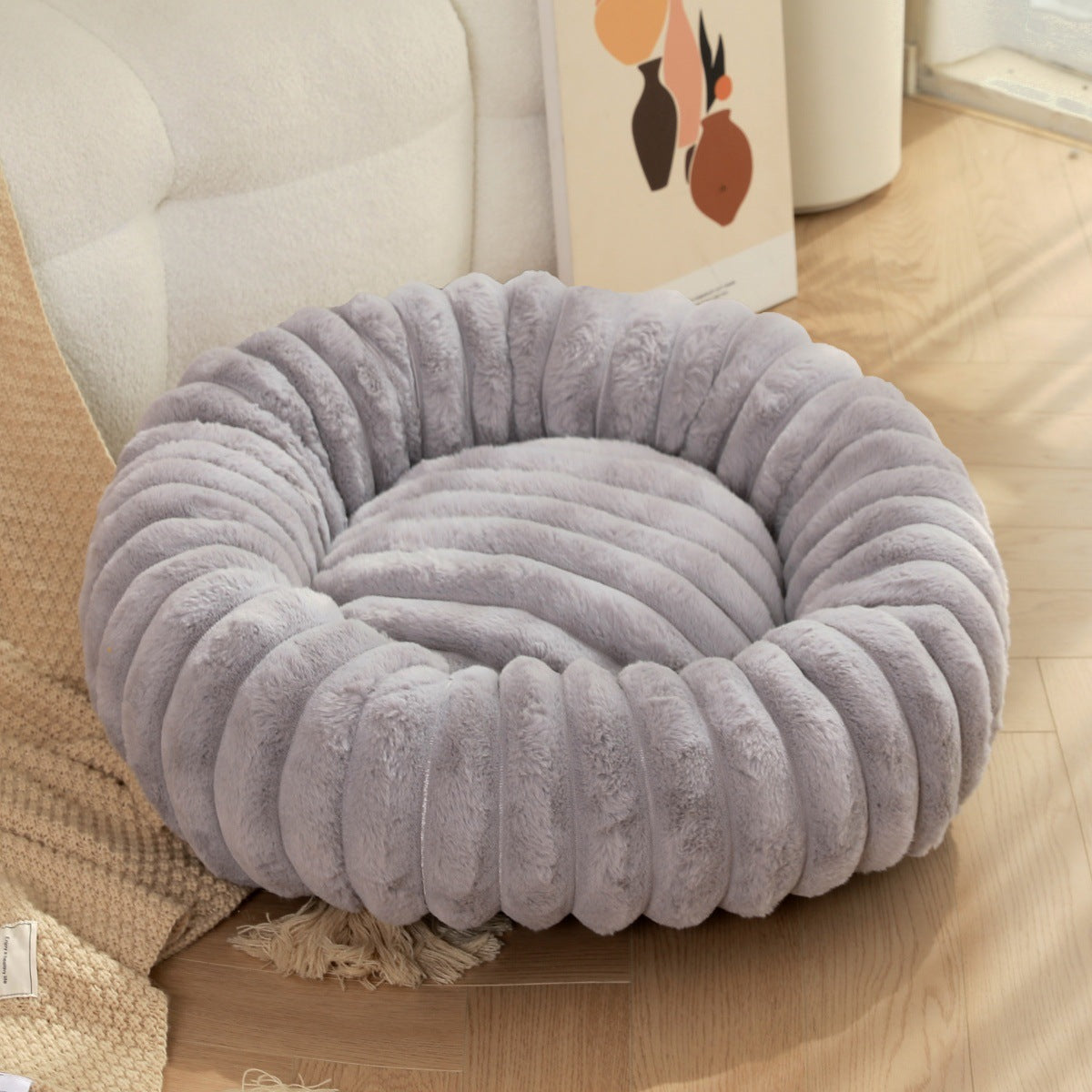 Pet Bed Round Plush Warm Long Hair Nest Winter Kennel